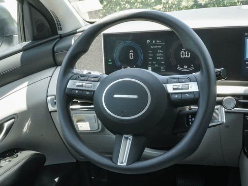 New 2026 Hyundai Tucson SEL AWD/4WD image 15