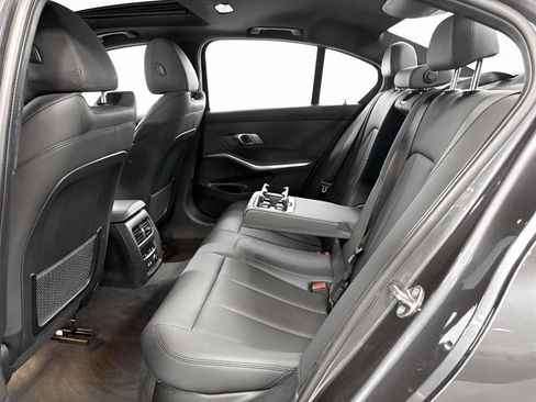 Used 2019 BMW 330i xDrive Sedan w/ Convenience Package image 6