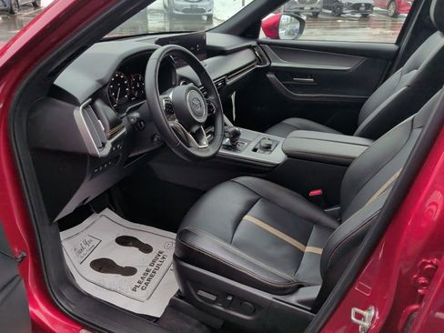 Used 2025 MAZDA CX-90 3.3 Turbo S w/ Premium Package image 12