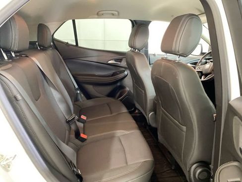 Used 2024 Buick Encore GX Preferred FWD image 31
