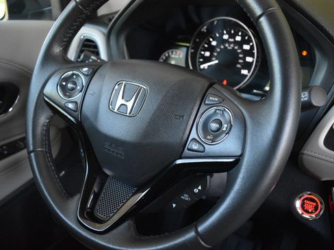 Used 2021 Honda HR-V EX-L image 25