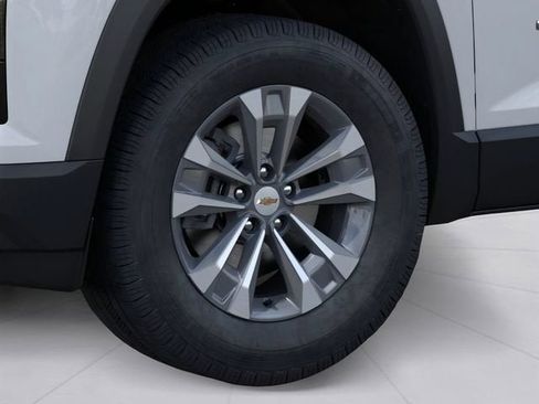 New 2026 Chevrolet Equinox LT w/ Safety and Technology Package AWD/4WD image 9