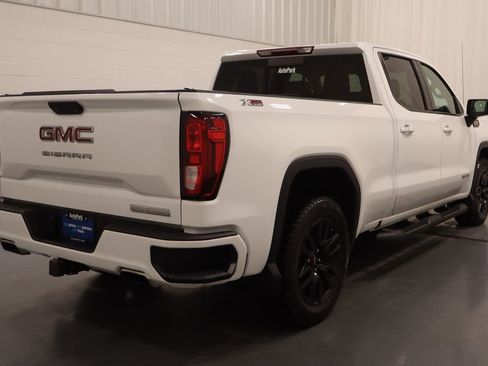 Used 2020 GMC Sierra 1500 Elevation w/ Elevation Value Package AWD/4WD image 11