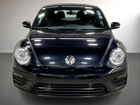 Used 2019 Volkswagen Beetle 2.0T S image 2
