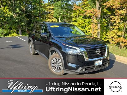 Used 2025 Nissan Pathfinder SV