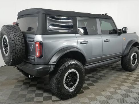 Used 2021 Ford Bronco Badlands AWD/4WD image 3