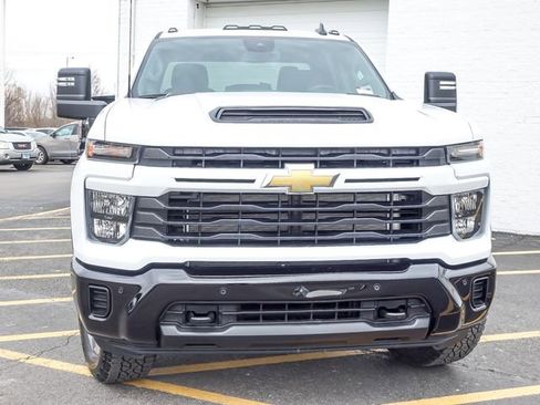 New 2026 Chevrolet Silverado 2500 Custom w/ Custom Value Package AWD/4WD image 9