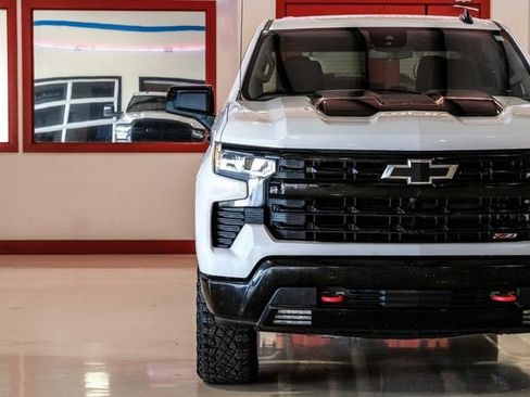 Used 2024 Chevrolet Silverado 1500 LT Trail Boss w/ Protection Package image 40