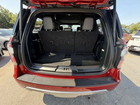 Used 2020 Ford Expedition Limited w/ Special Edition Package RWD image 41