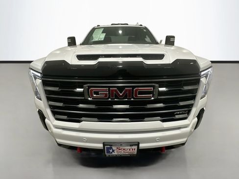 Certified 2026 GMC Sierra 2500 AT4 w/ AT4 Premium Plus Package AWD/4WD image 2