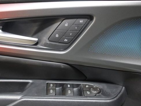 New 2026 Chevrolet Equinox EV RS image 16