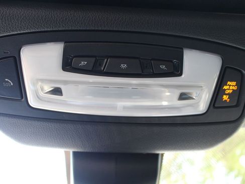 Used 2015 BMW M4 Convertible image 43