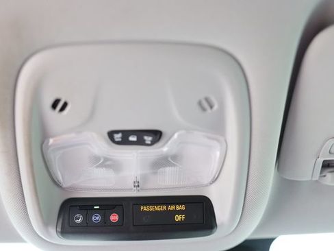 Used 2023 Chevrolet TrailBlazer LS FWD image 33