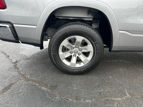 Used 2019 RAM 1500 Laramie image 5