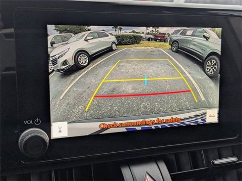 Used 2025 Toyota RAV4 XLE image 22