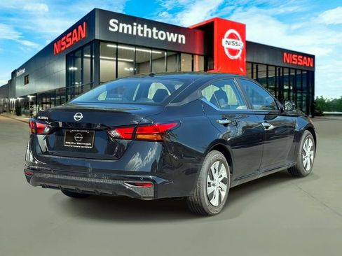 Certified 2025 Nissan Altima 2.5 S image 7