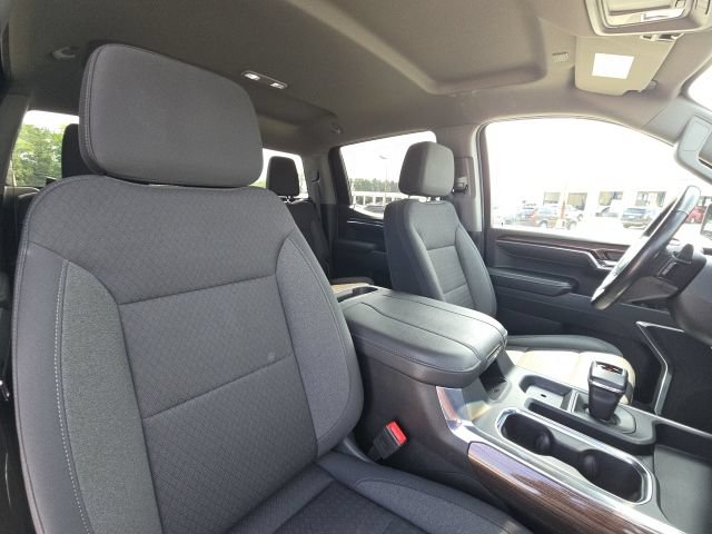 Used 2023 Chevrolet Silverado 1500 RST AWD/4WD image 19