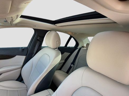 Used 2019 Mercedes-Benz C 300 Sedan image 26