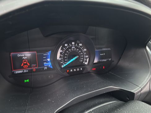 Certified 2024 Ford Edge Titanium AWD/4WD image 21