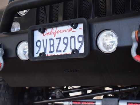 Used 2014 Jeep Wrangler Unlimited Sport w/ Quick Order Package 24S AWD/4WD image 45