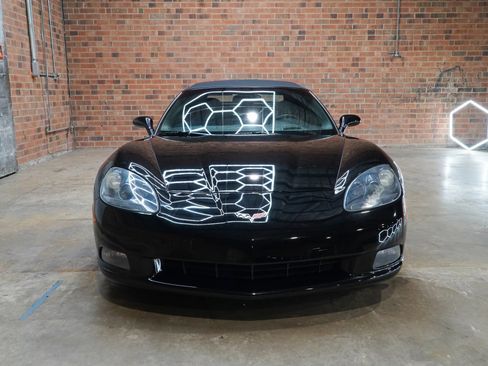 Used 2008 Chevrolet Corvette Convertible w/ Preferred Equipment Group RWD image 5