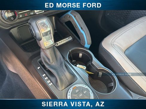 Used 2024 Ford Bronco Wildtrak AWD/4WD image 34
