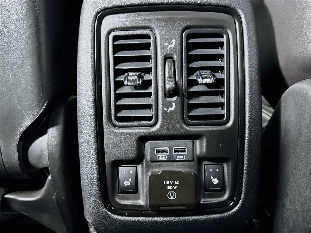 Used 2024 Dodge Durango SRT AWD/4WD image 25