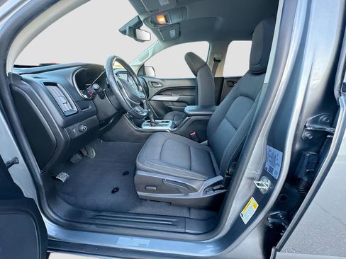 Used 2021 Chevrolet Colorado LT w/ LT Convenience Package image 25