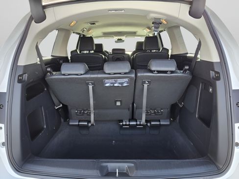 Used 2025 Honda Odyssey EX-L image 13