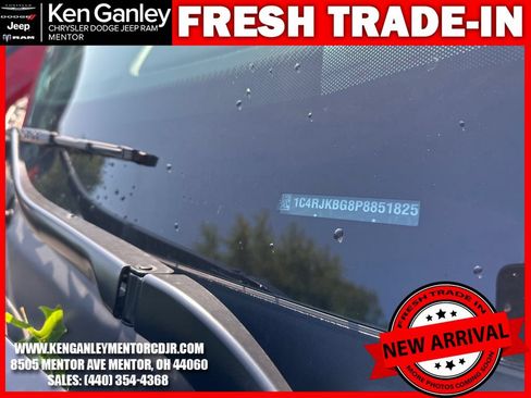 Certified 2023 Jeep Grand Cherokee L Limited w/ Luxury Tech Group II AWD/4WD image 12
