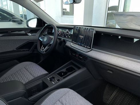 New 2026 Volkswagen Tiguan S image 19