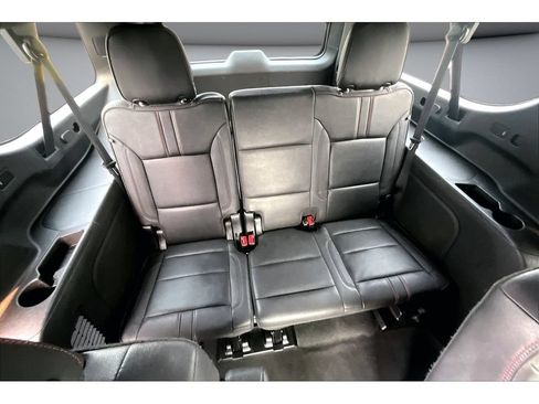 Used 2023 Chevrolet Suburban RST w/ Luxury Package AWD/4WD image 42