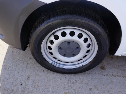 Used 2020 Mercedes-Benz Metris w/ Driver Efficiency Package image 8