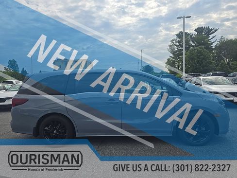 Used 2023 Honda Odyssey Sport image 9