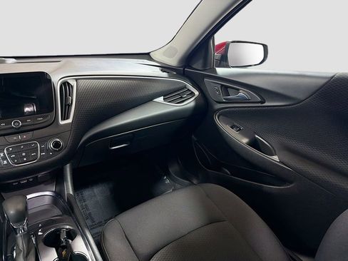 Used 2023 Chevrolet Malibu LT FWD image 24