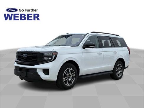 Certified 2025 Ford Expedition Active AWD/4WD image 1
