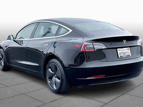 Used 2020 Tesla Model 3 Standard Range Plus image 10