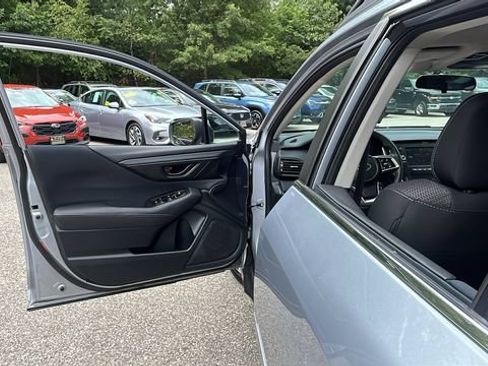Used 2022 Subaru Outback AWD/4WD image 24