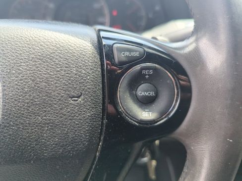 Used 2017 Honda Accord Sport image 13