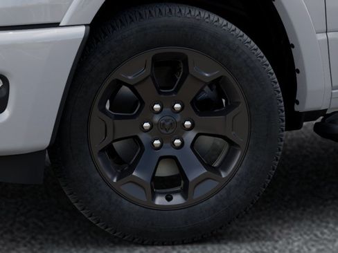 New 2026 RAM 1500 Big Horn AWD/4WD image 8