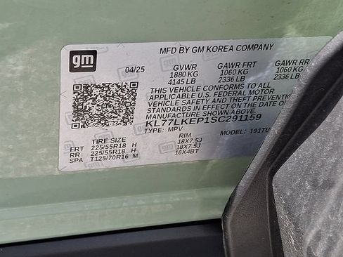 Certified 2025 Chevrolet Trax ACTIV w/ Driver Confidence Package FWD image 29