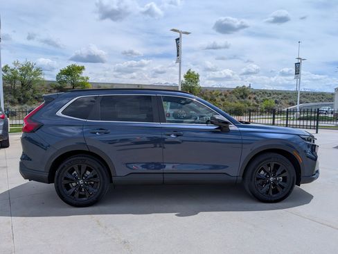 Used 2025 Honda CR-V Sport Touring image 7