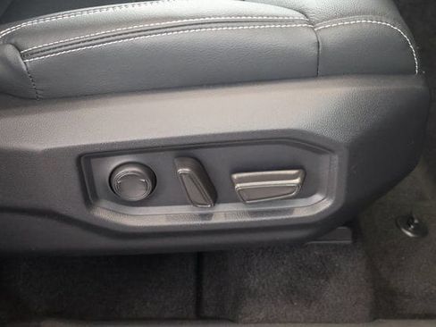 New 2026 Toyota Tundra Limited AWD/4WD image 29