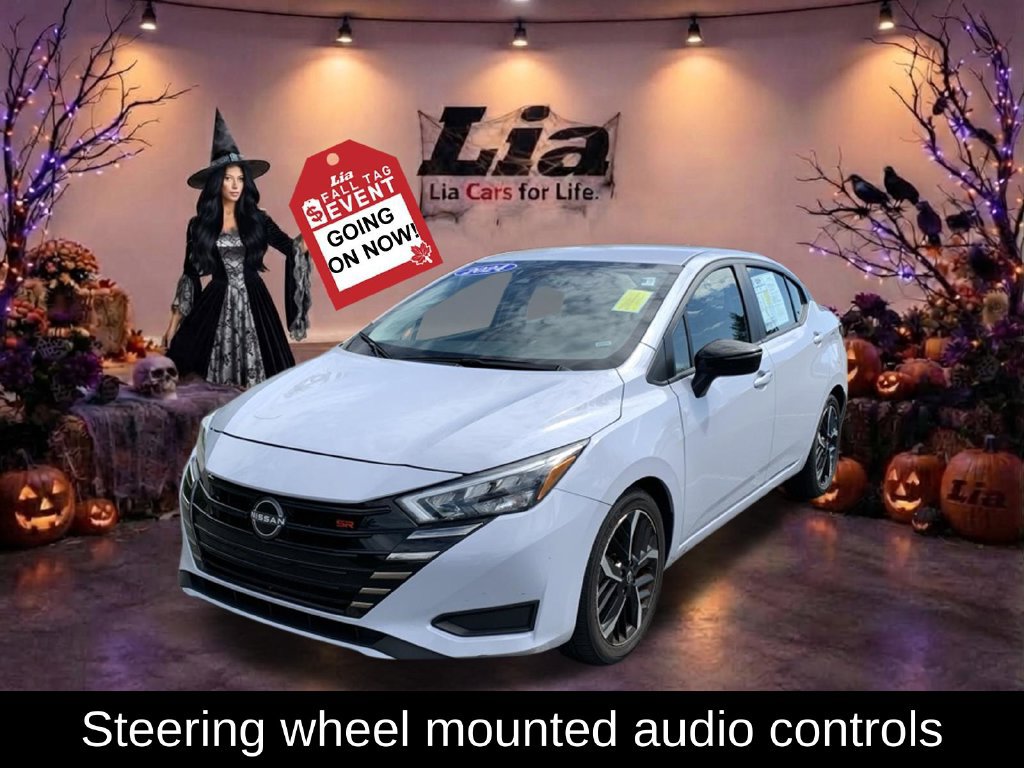 Used 2024 Nissan Versa SR FWD image 8