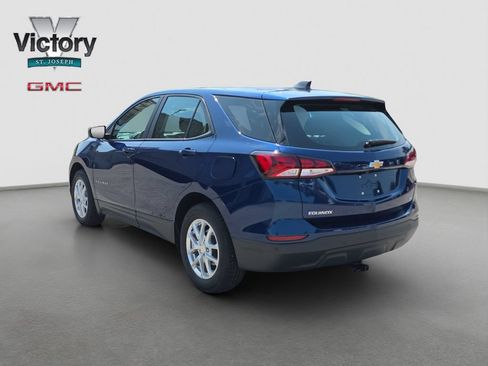 Used 2022 Chevrolet Equinox LS AWD/4WD image 15
