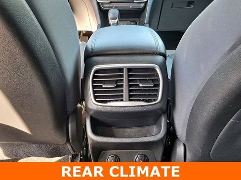 Used 2020 Hyundai Santa Fe SEL w/ Cargo Package FWD image 27