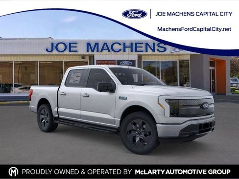 New 2025 Ford F150 Lightning Flash AWD/4WD image 1