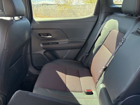 Used 2025 Nissan Kicks SR w/ SR Premium Package image 15