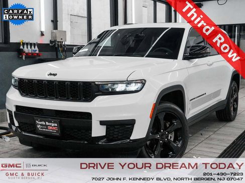 Used 2023 Jeep Grand Cherokee L Laredo image 1