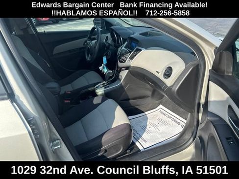 Used 2014 Chevrolet Cruze LS FWD image 9